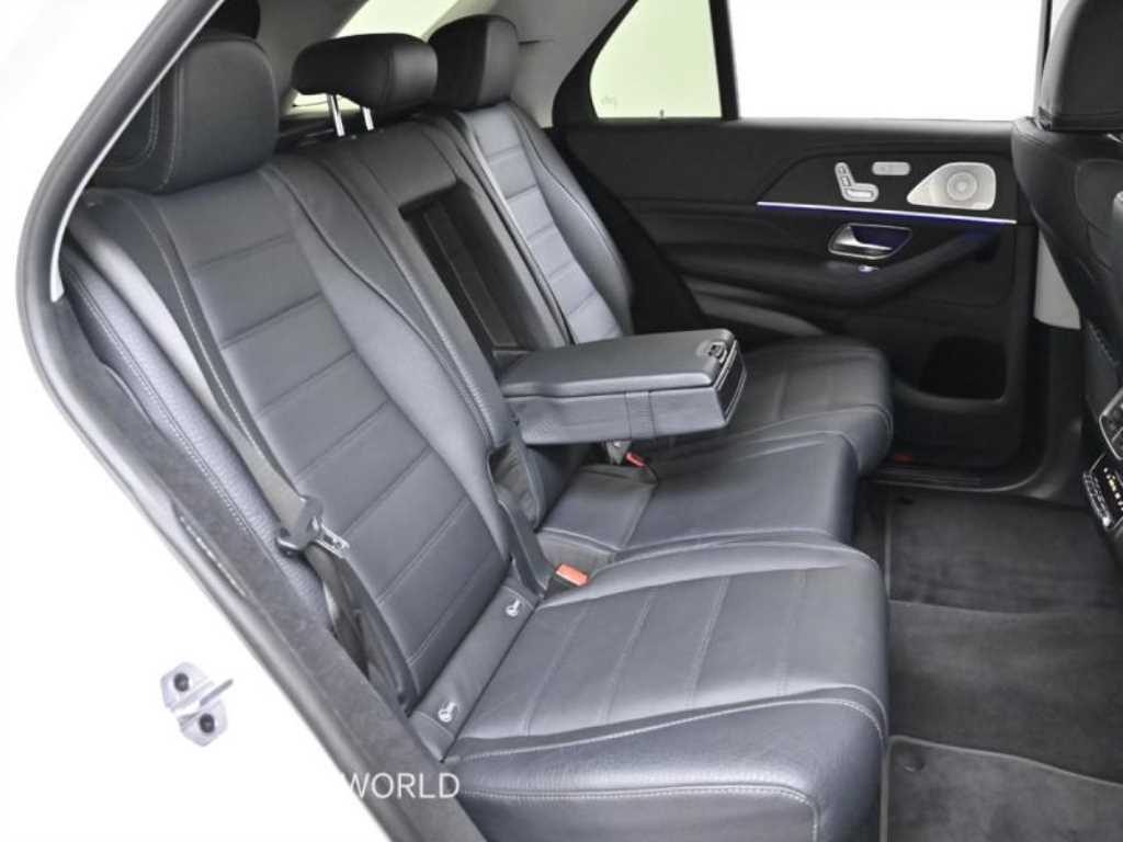 Mercedes Benz GLE Class - Vista 12