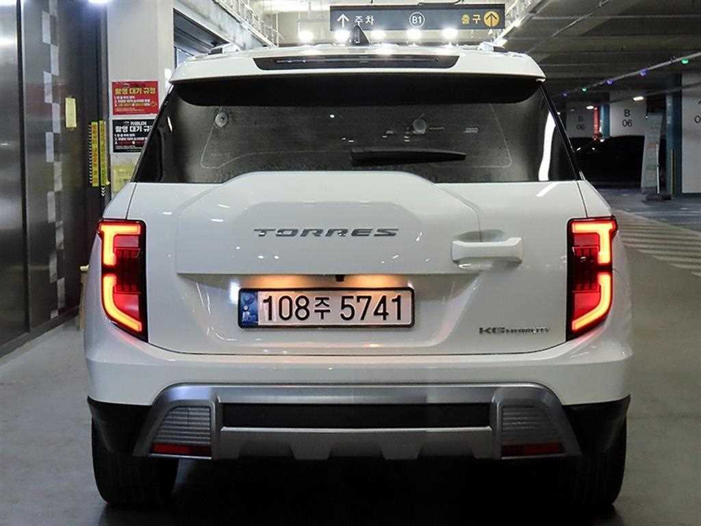Ssangyong Torres - Vista 5
