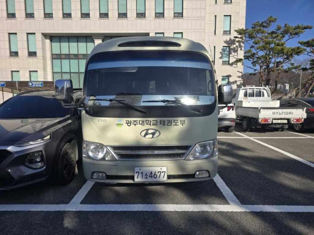 medium and large bus Hyundai bus 2013 - Importación desde Corea - HF Imports Iquique - Foto 1