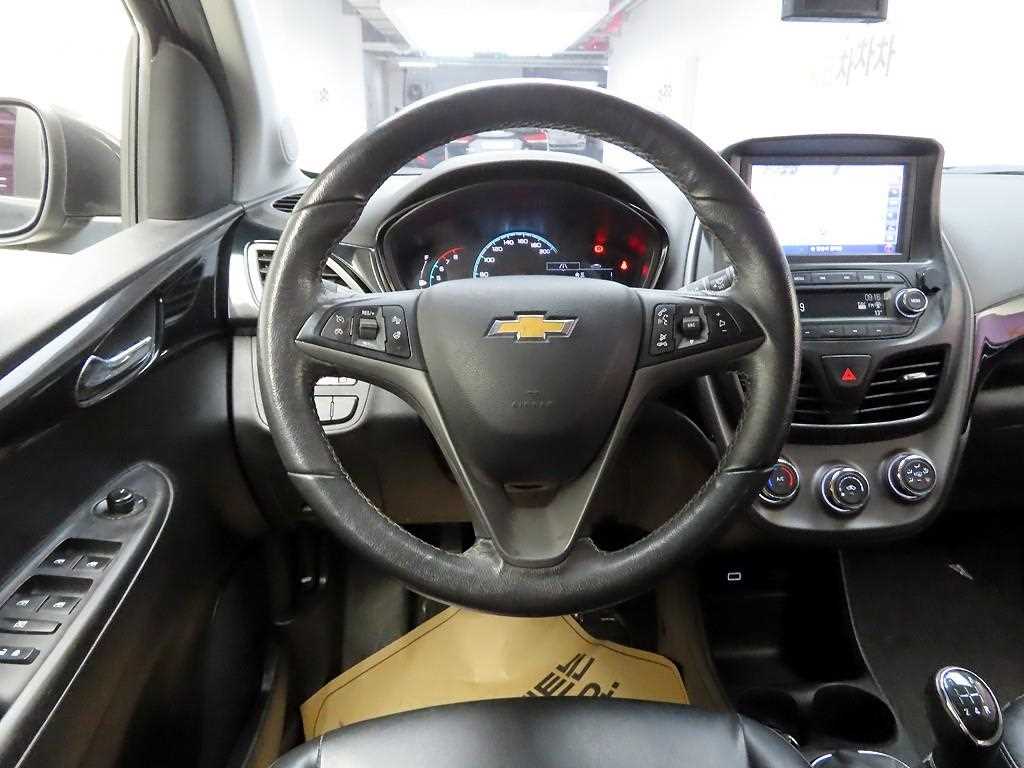 Chevrolet Spark - Vista 8