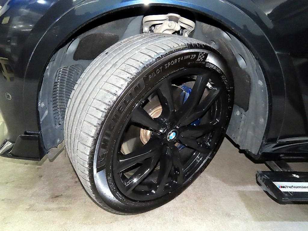 BMW X7 2022 Negro - Importación desde Corea - HF Imports Iquique - Foto 20