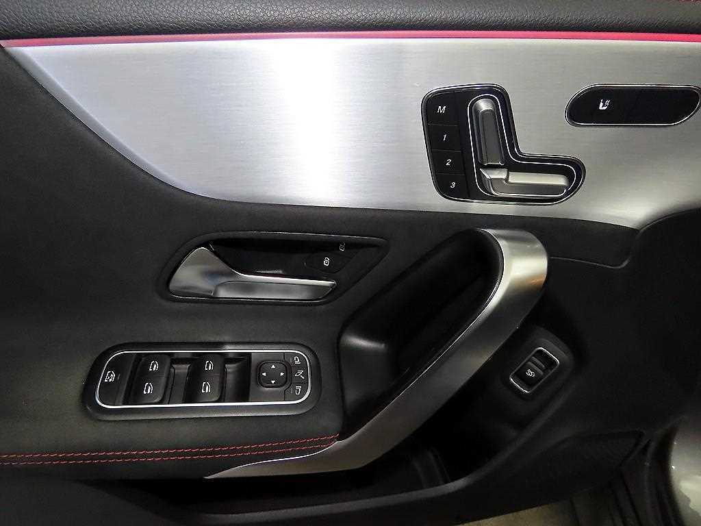 Mercedes Benz CLA Class 2021 Gris - Importación desde Corea - HF Imports Iquique - Foto 14