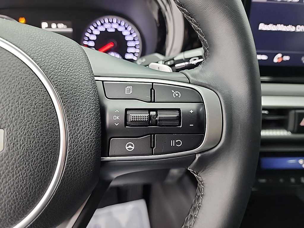 KIA K5 2023 Blanco - Importación desde Corea - HF Imports Iquique - Foto 16