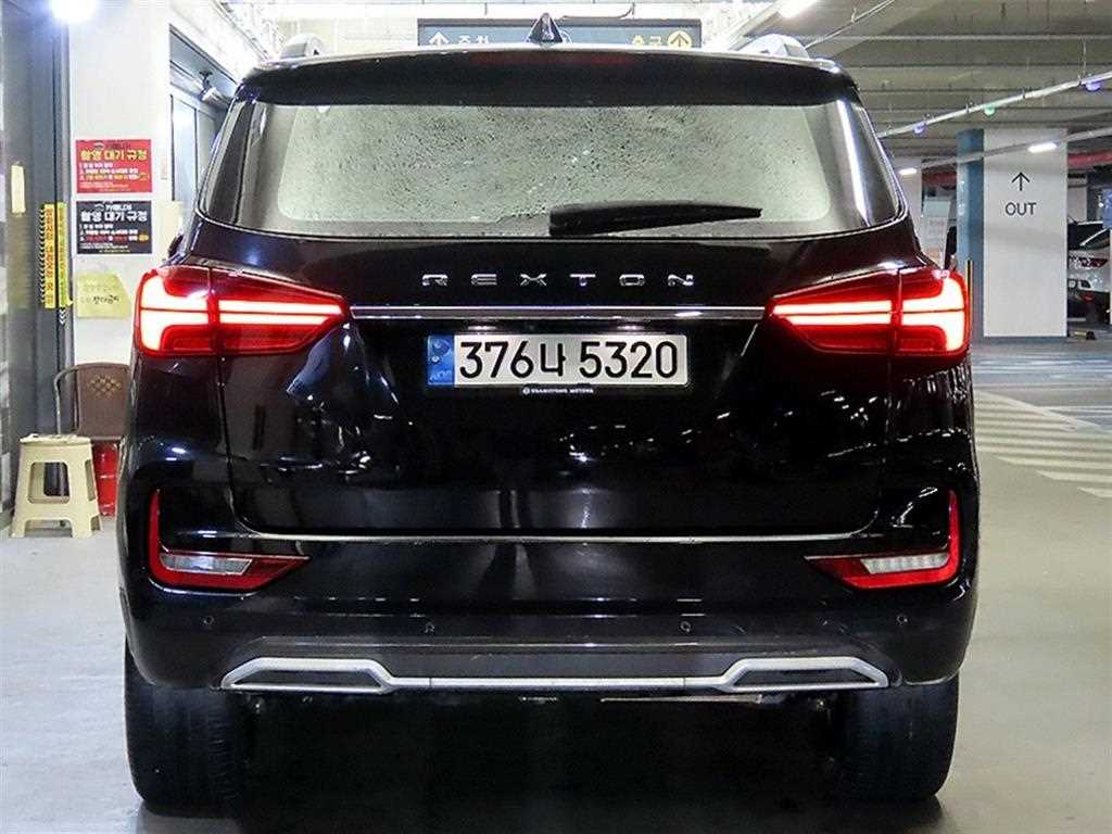 Ssangyong Rexton - Vista 5