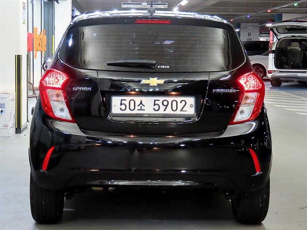 Chevrolet Spark - Vista 5
