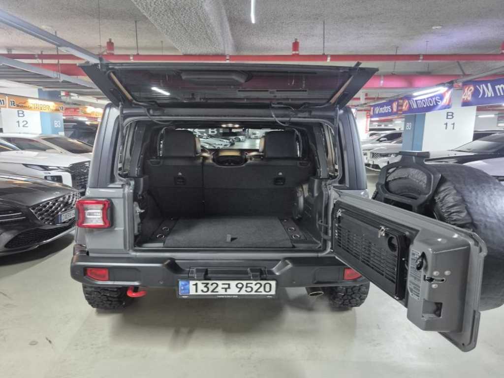 Jeep Wrangler - Vista 4