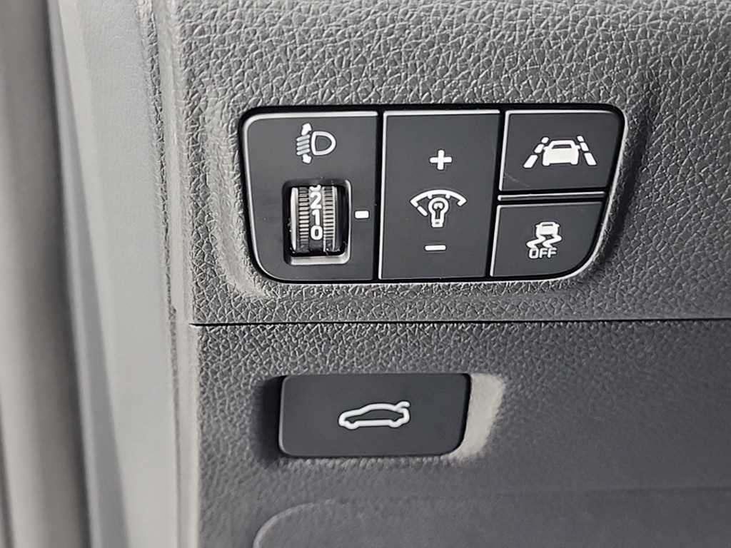 KIA K5 2023 Blanco - Importación desde Corea - HF Imports Iquique - Foto 17