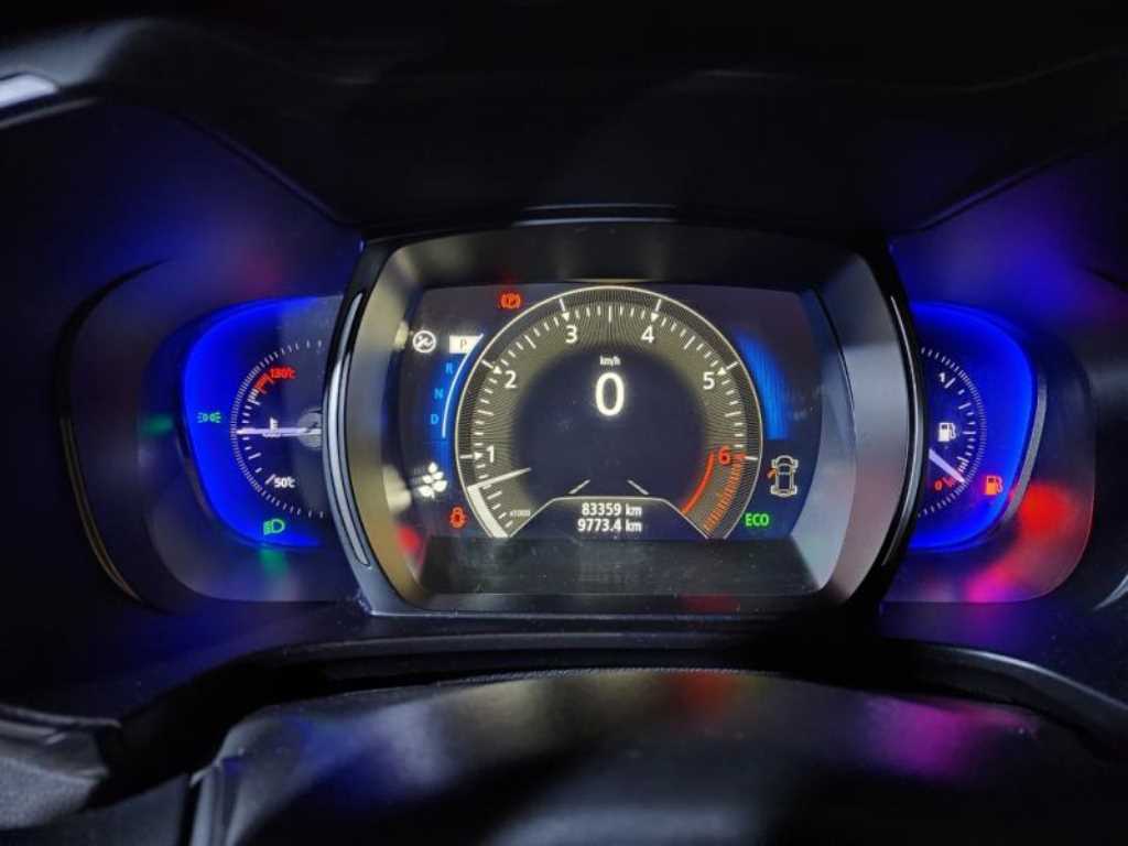 SAMSUNG QM6 - Vista 11