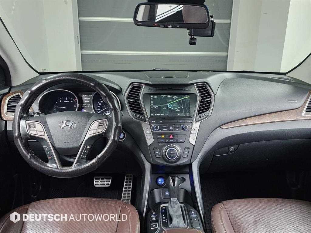 HYUNDAI Santa Fe - Vista 7