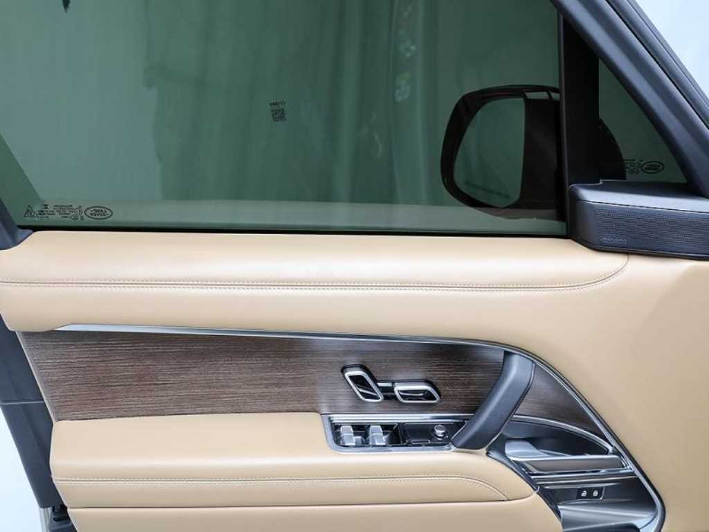 Land Rover Range Rover - Vista 6