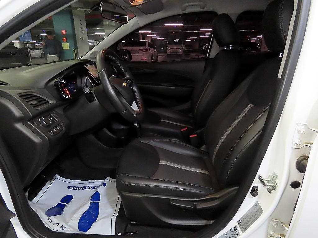 Chevrolet Spark - Vista 6