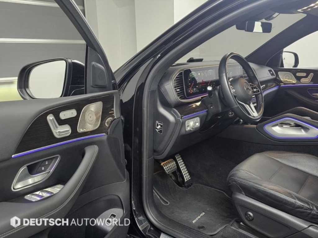 Mercedes Benz GLE Class - Vista 5