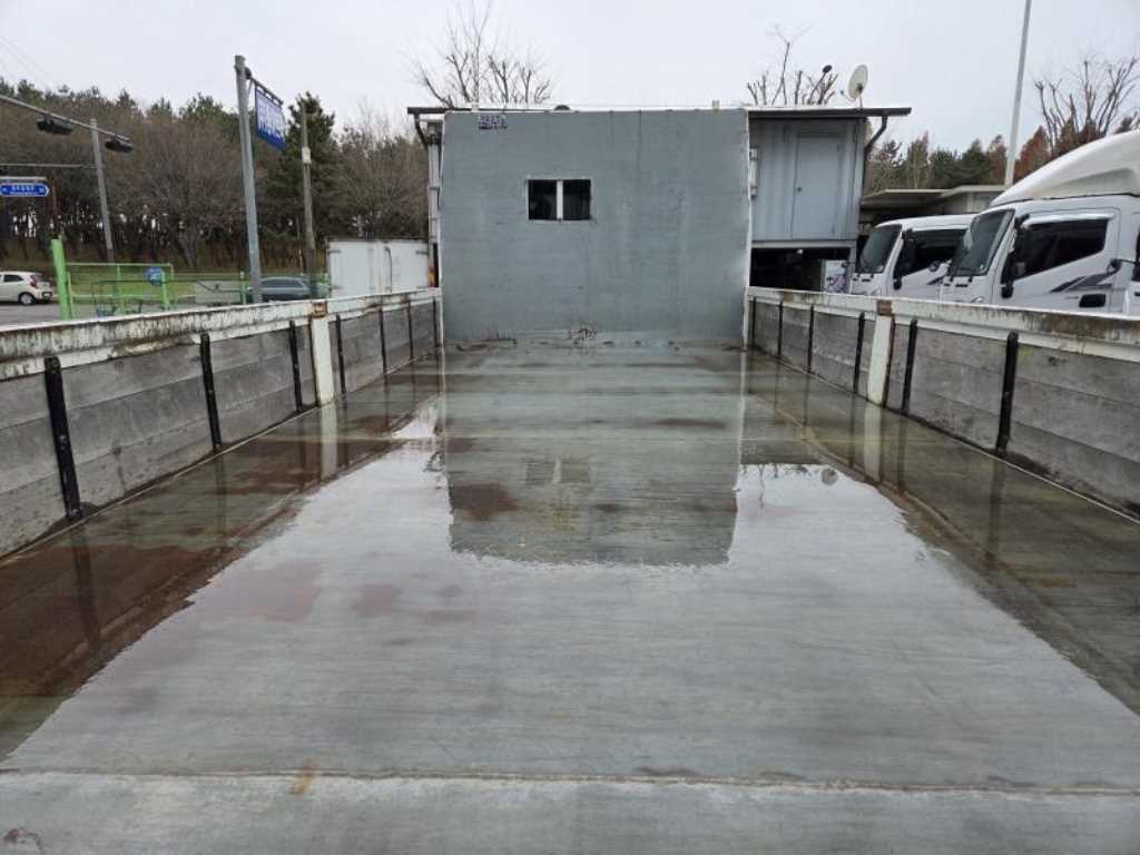 medium and large cargo Cargo - Vista 7