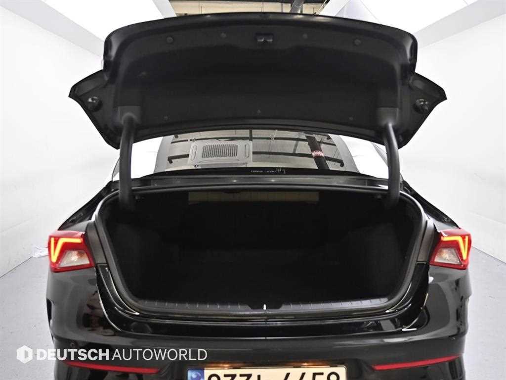 KIA K5 2021 Negro - Importación desde Corea - HF Imports Iquique - Foto 20