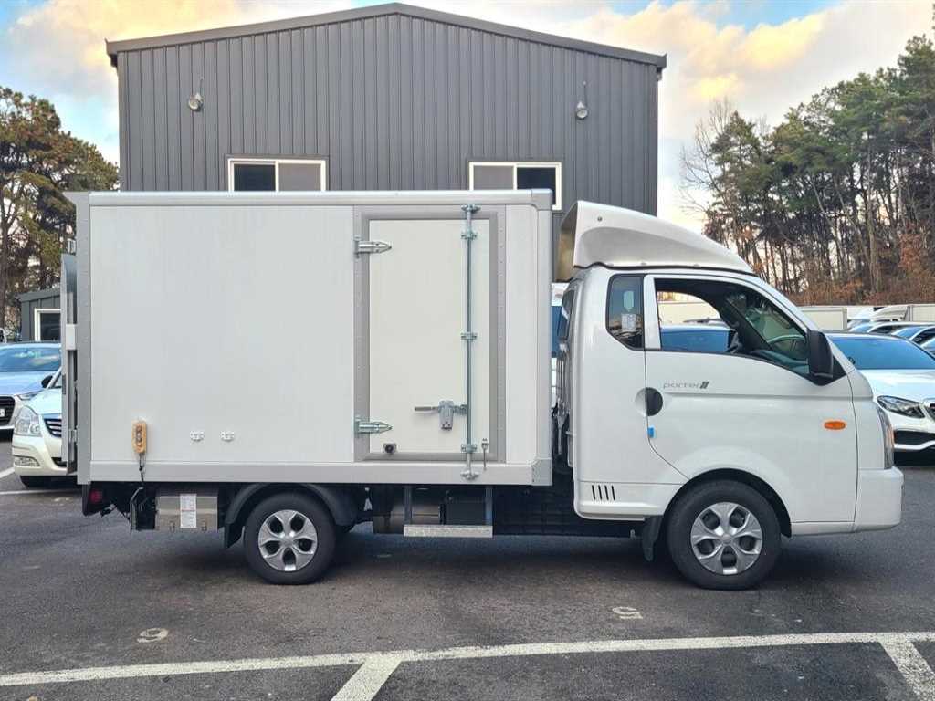 Small Truck Top_Integrated Top Powergate - Vista 12