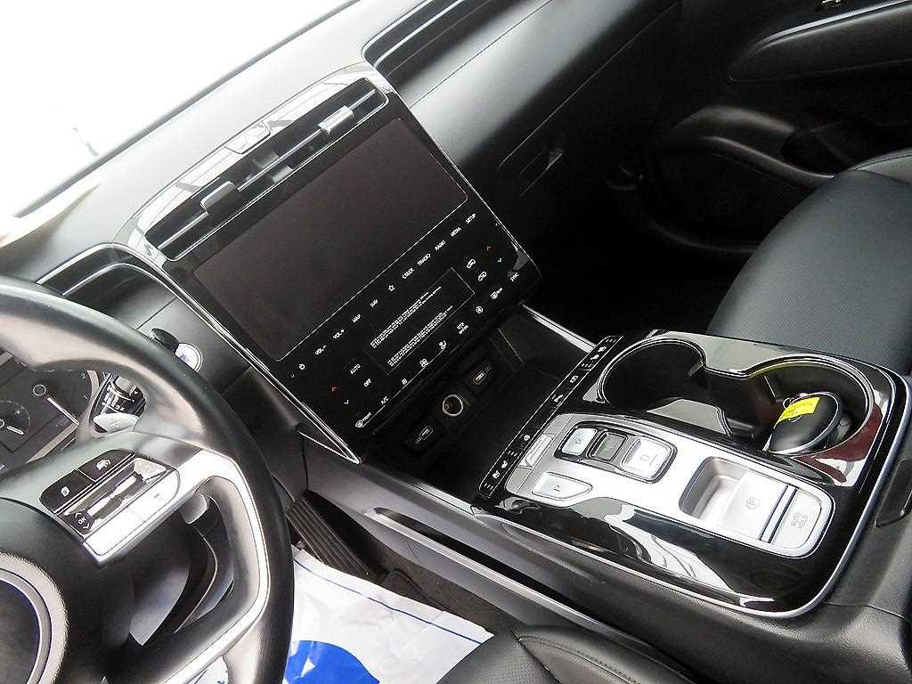 HYUNDAI Tucson - Vista 10