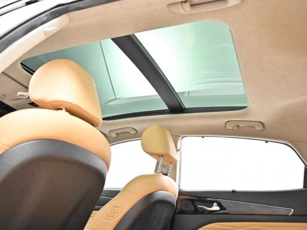 KIA K7 - Vista 10