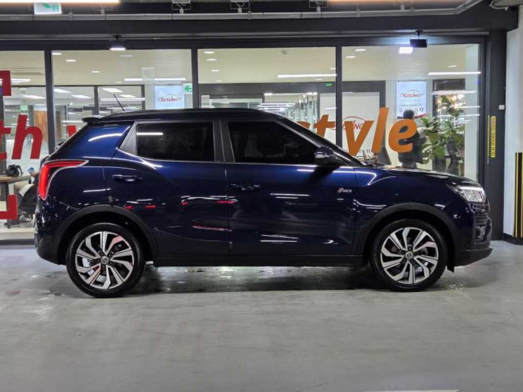 Ssangyong Tivoli - Vista 3