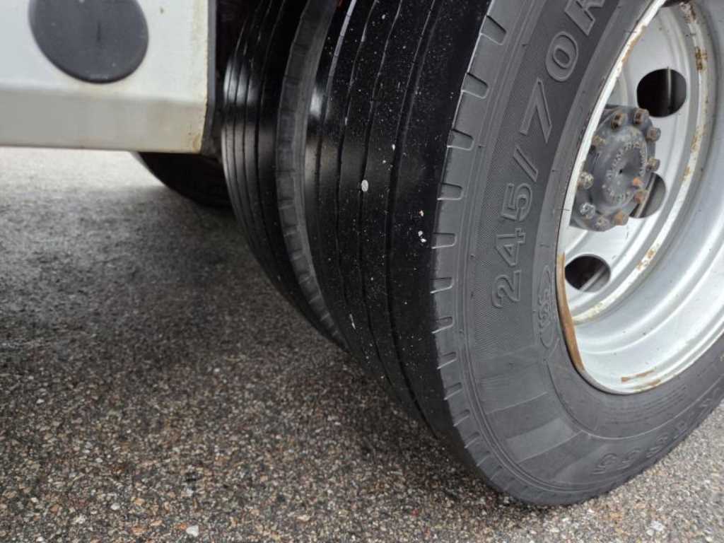 medium and large cargo Cargo - Vista 8