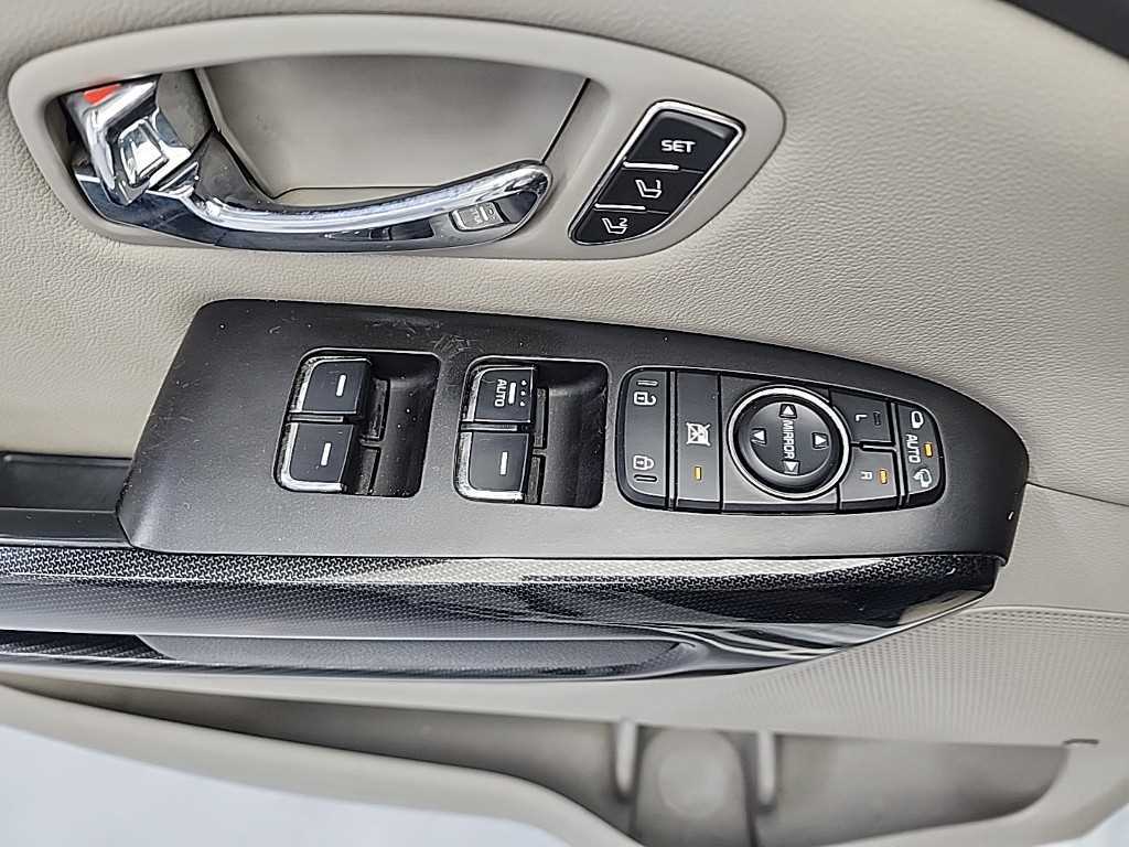 KIA Carnival 2017 Blanco - Importación desde Corea - HF Imports Iquique - Foto 16