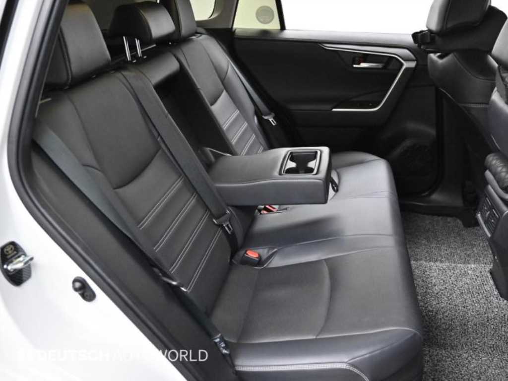 Toyota RAV4 - Vista 7