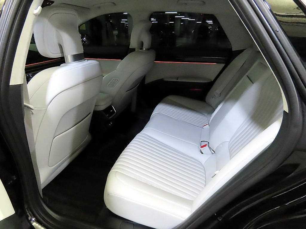 HYUNDAI Grandeur - Vista 8