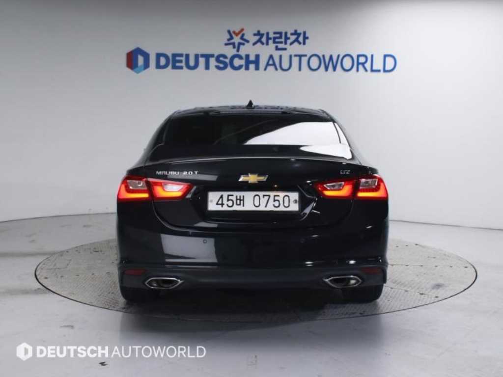 Chevrolet Malibu - Vista 4