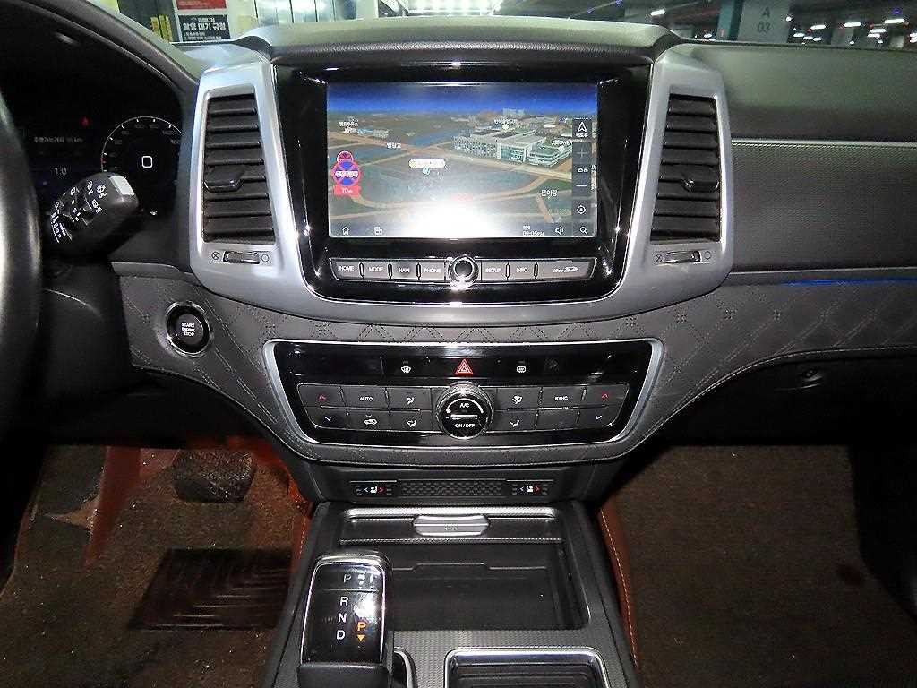 Ssangyong Rexton - Vista 11
