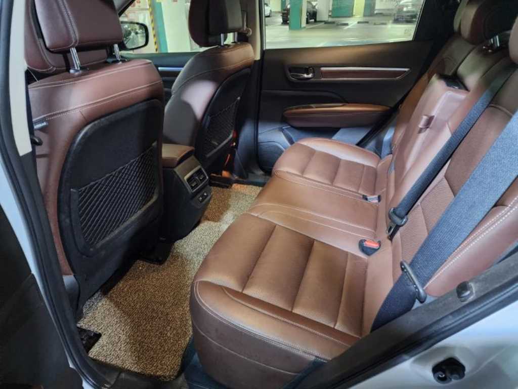 SAMSUNG QM6 - Vista 8