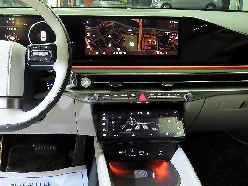 HYUNDAI Grandeur - Vista 11