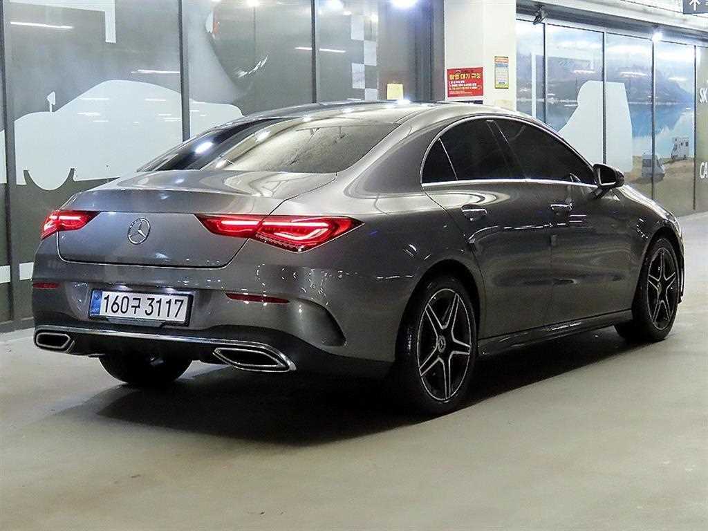 Mercedes Benz CLA Class - Vista 4