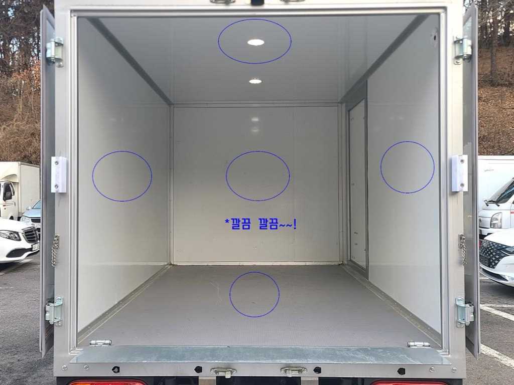 Small Truck Top_Integrated Top Powergate 2024 Blanco - Importación desde Corea - HF Imports Iquique - Foto 14