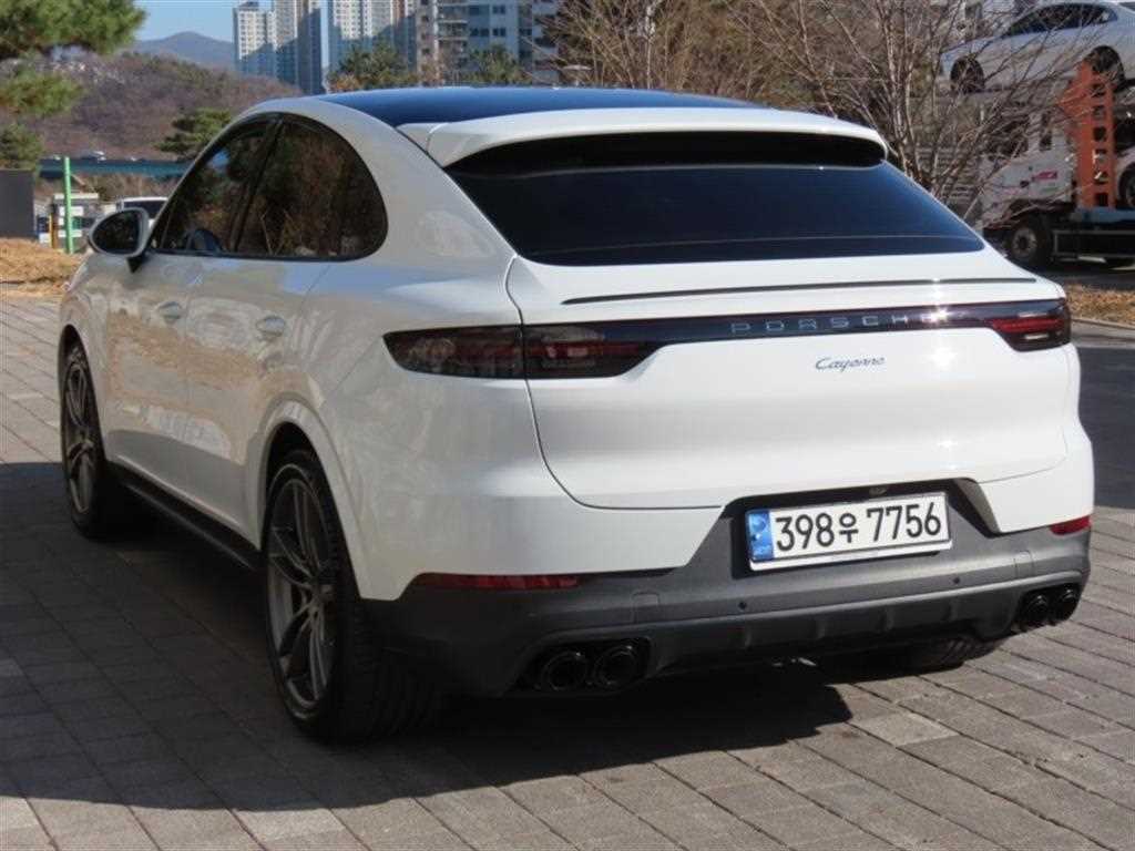 Porsche Cayenne - Vista 4