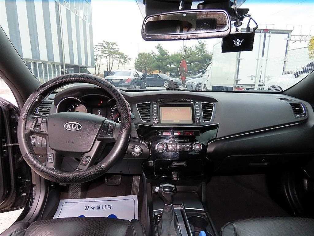 KIA K7 - Vista 7