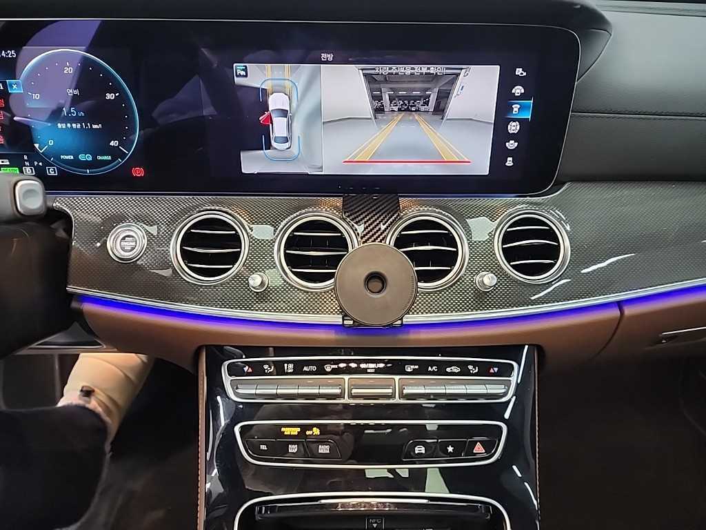 Mercedes Benz E class - Vista 10