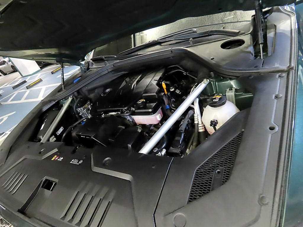 Genesis GV70 2023 Verde - Importación desde Corea - HF Imports Iquique - Foto 19