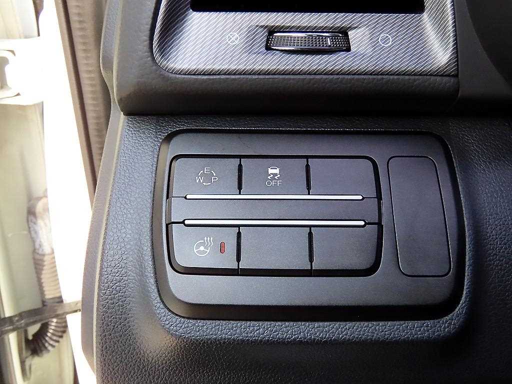 Ssangyong Tivoli - Vista 12