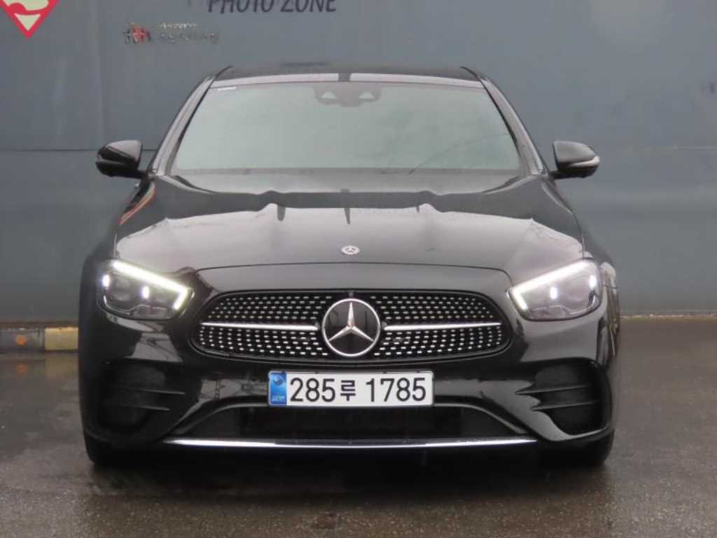 Mercedes Benz E class 2021 Negro - Importación desde Corea - HF Imports Iquique - Foto 1