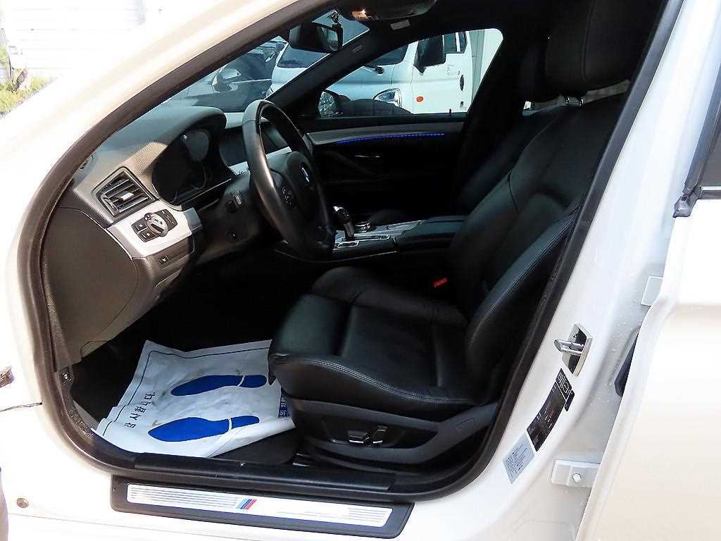 BMW 5 Series - Vista 5