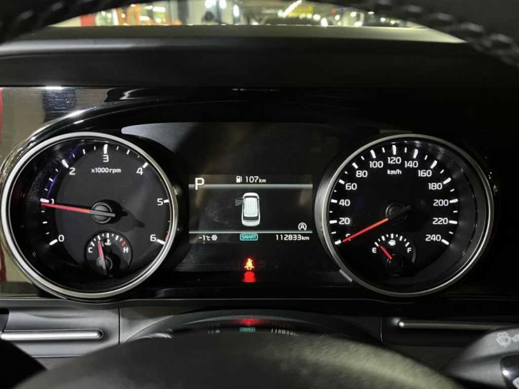 KIA Carnival 2022 Negro - Importación desde Corea - HF Imports Iquique - Foto 16