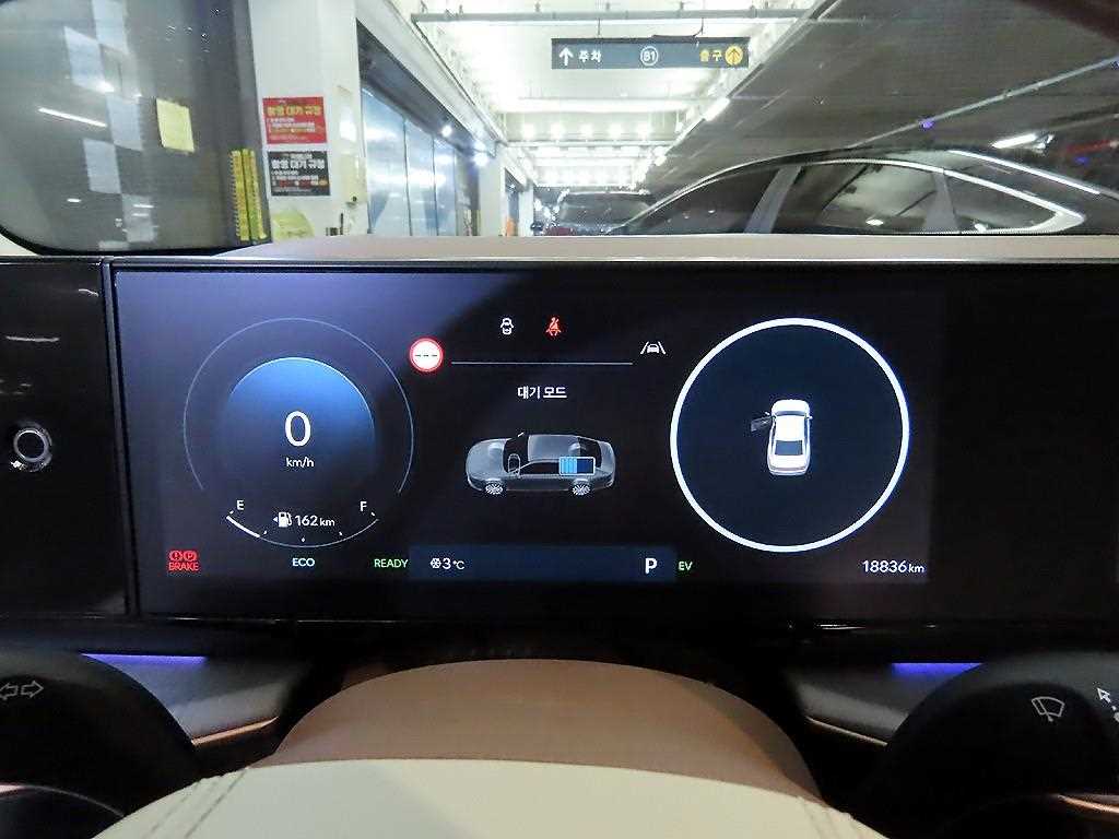 HYUNDAI Grandeur - Vista 10