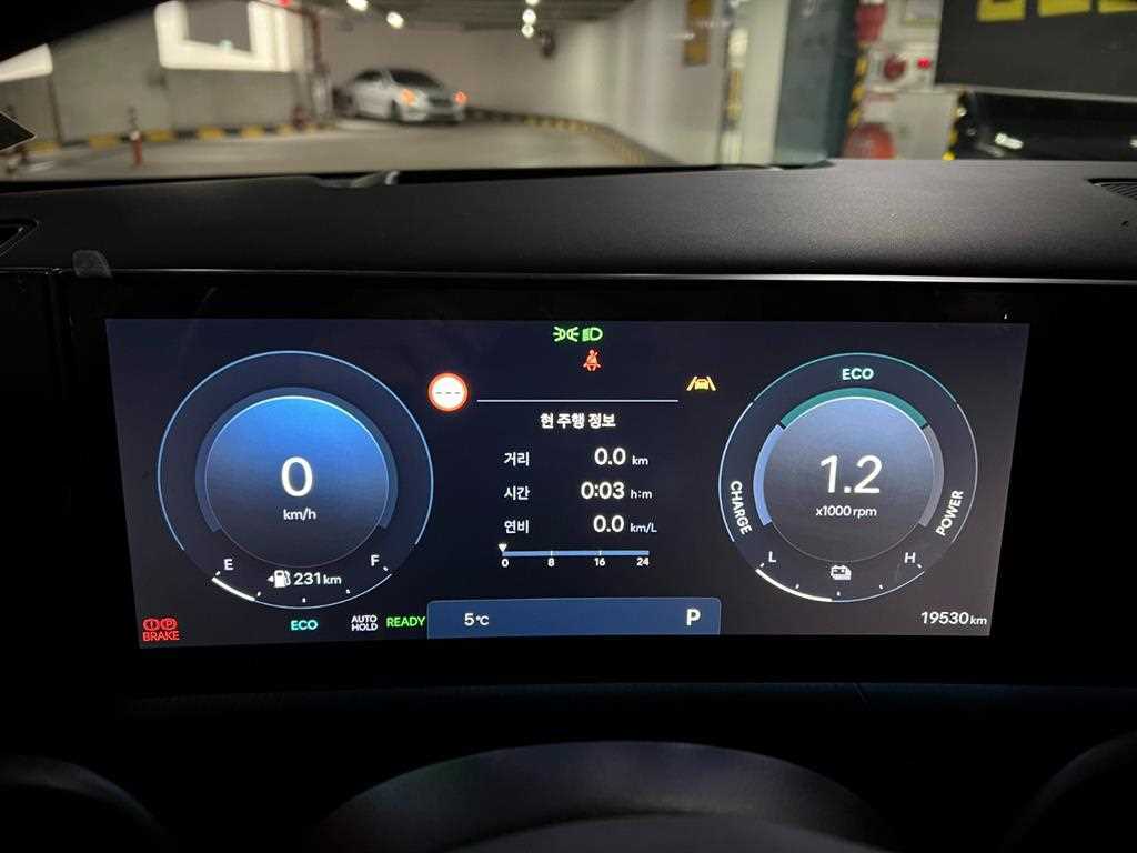 HYUNDAI Santa Fe - Vista 6