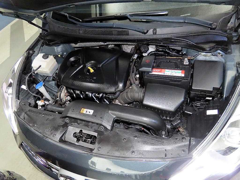 HYUNDAI i40 2012 Gris - Importación desde Corea - HF Imports Iquique - Foto 18