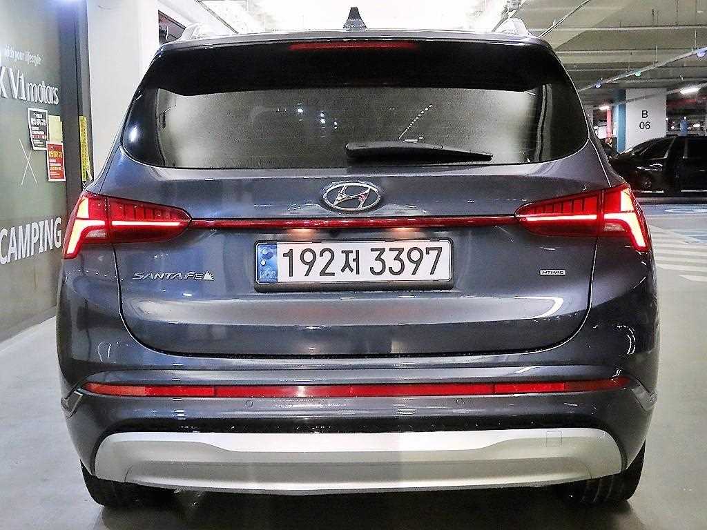 HYUNDAI Santa Fe - Vista 5