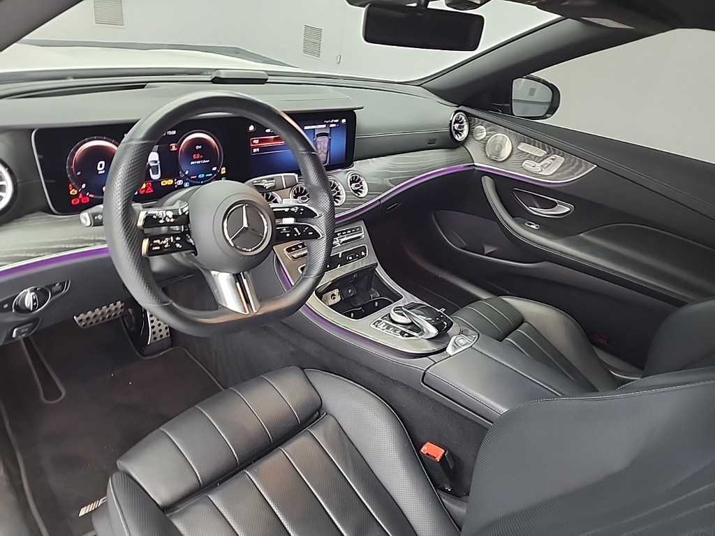 Mercedes Benz E class - Vista 7