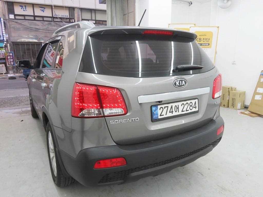 KIA Sorento - Vista 4