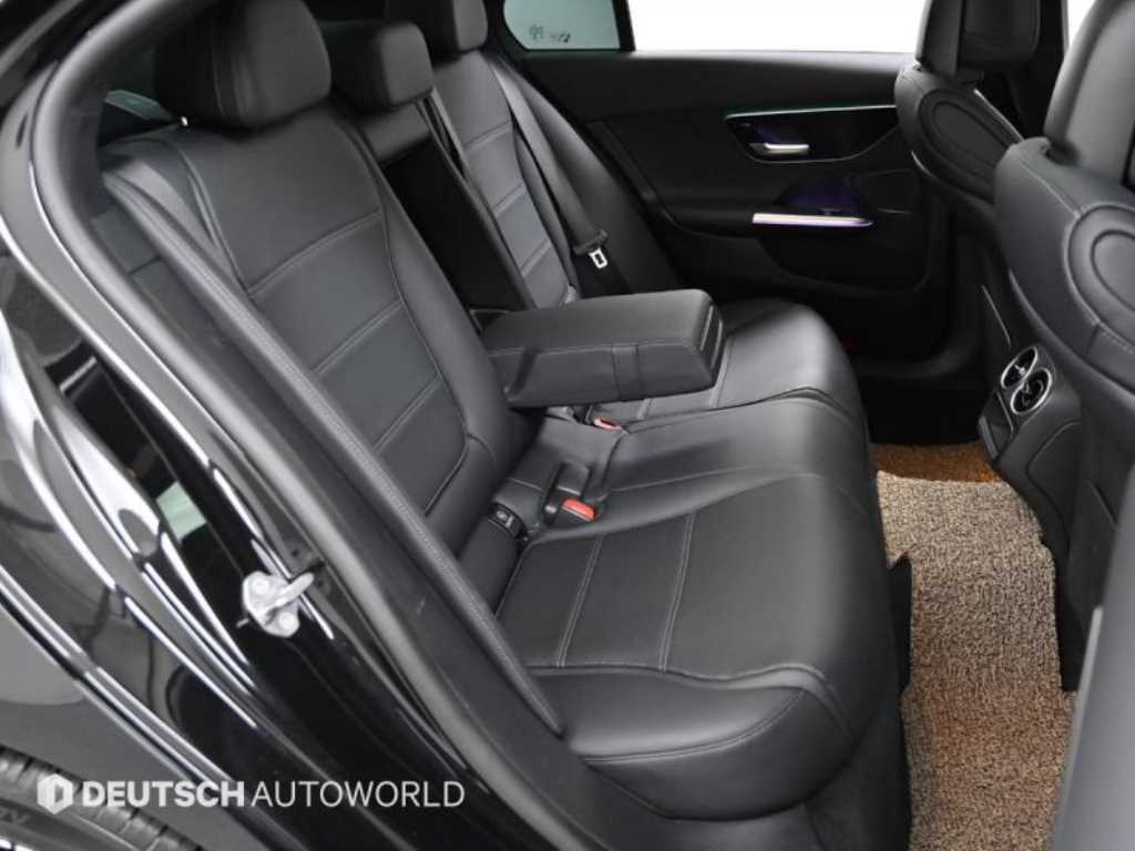 Mercedes Benz C Class - Vista 12