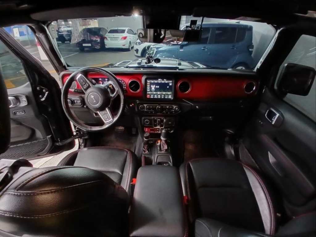 Jeep Wrangler - Vista 6