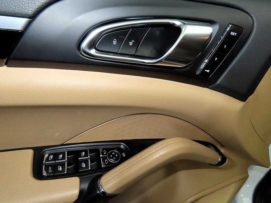 Porsche Cayenne 2016 Blanco - Importación desde Corea - HF Imports Iquique - Foto 13