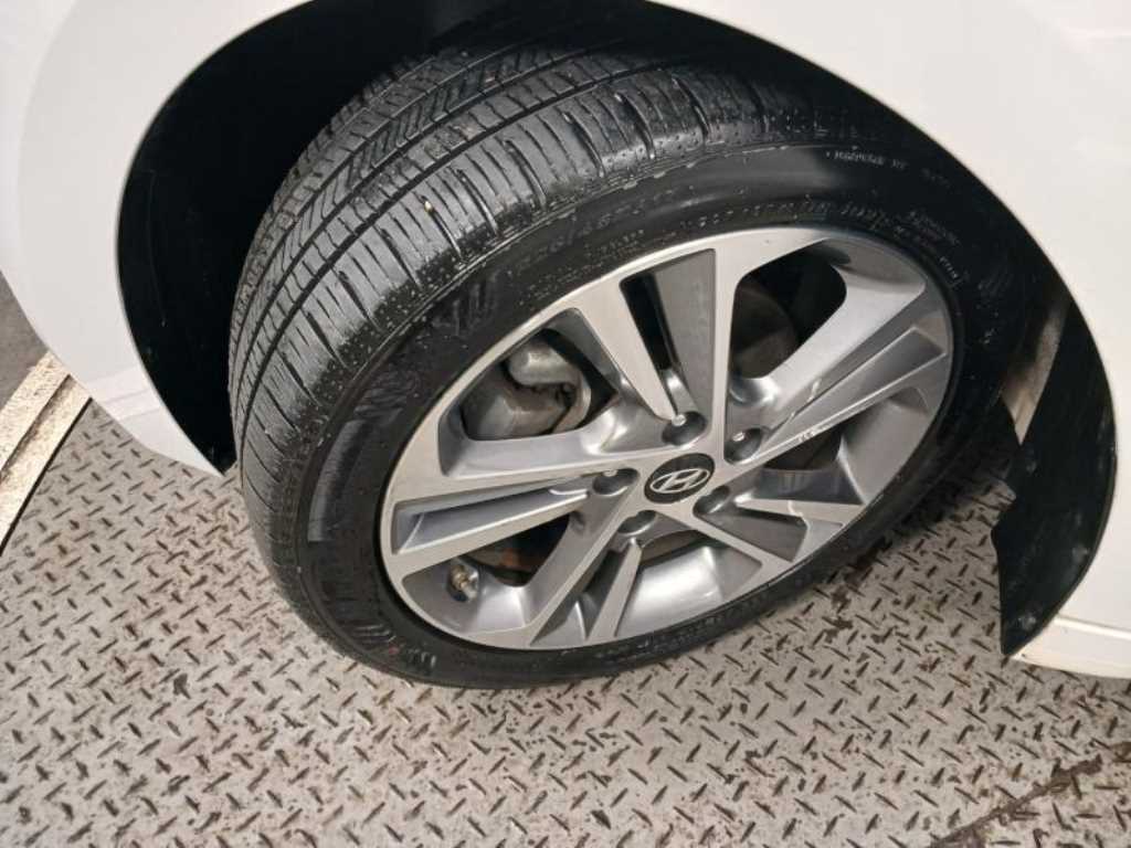 HYUNDAI Avante 2018 Blanco - Importación desde Corea - HF Imports Iquique - Foto 20